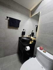 Apartment for Sale in San Francisco - 3 bedrooms