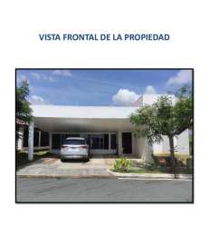 Single-story modern house with covered parking and landscaped front yard in PH Paradise Point Coronado Panama