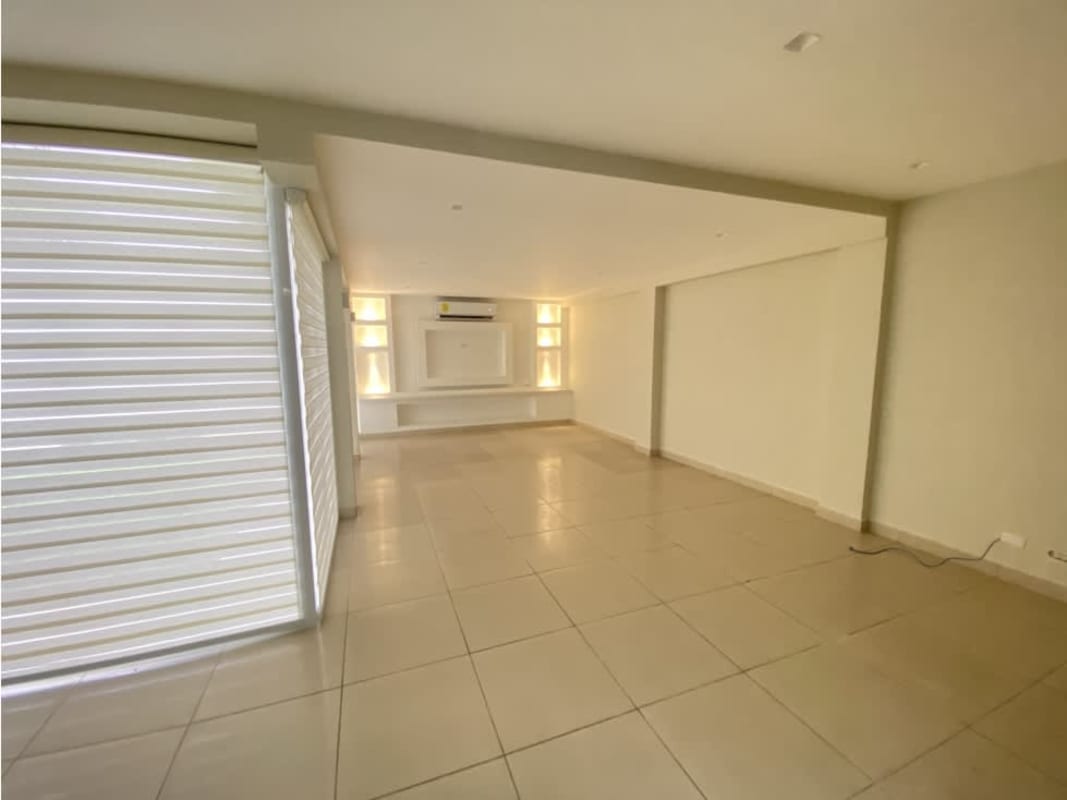 Spacious open living dining with large windows in Juan Díaz Panama house for sale