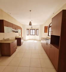 House for Sale in Costa Sur - 4 bedrooms