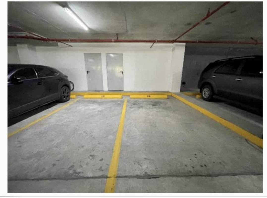 Spacious 3BR 4BA Condo with Amenities Betania Panama