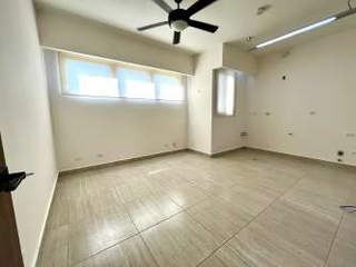 Single-family detached house for Sale in Howard - 4 bedrooms