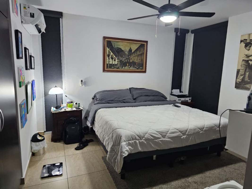 Master bedroom with AC, ceiling fan, built-in closet in Vista Park Tower Carrasquilla