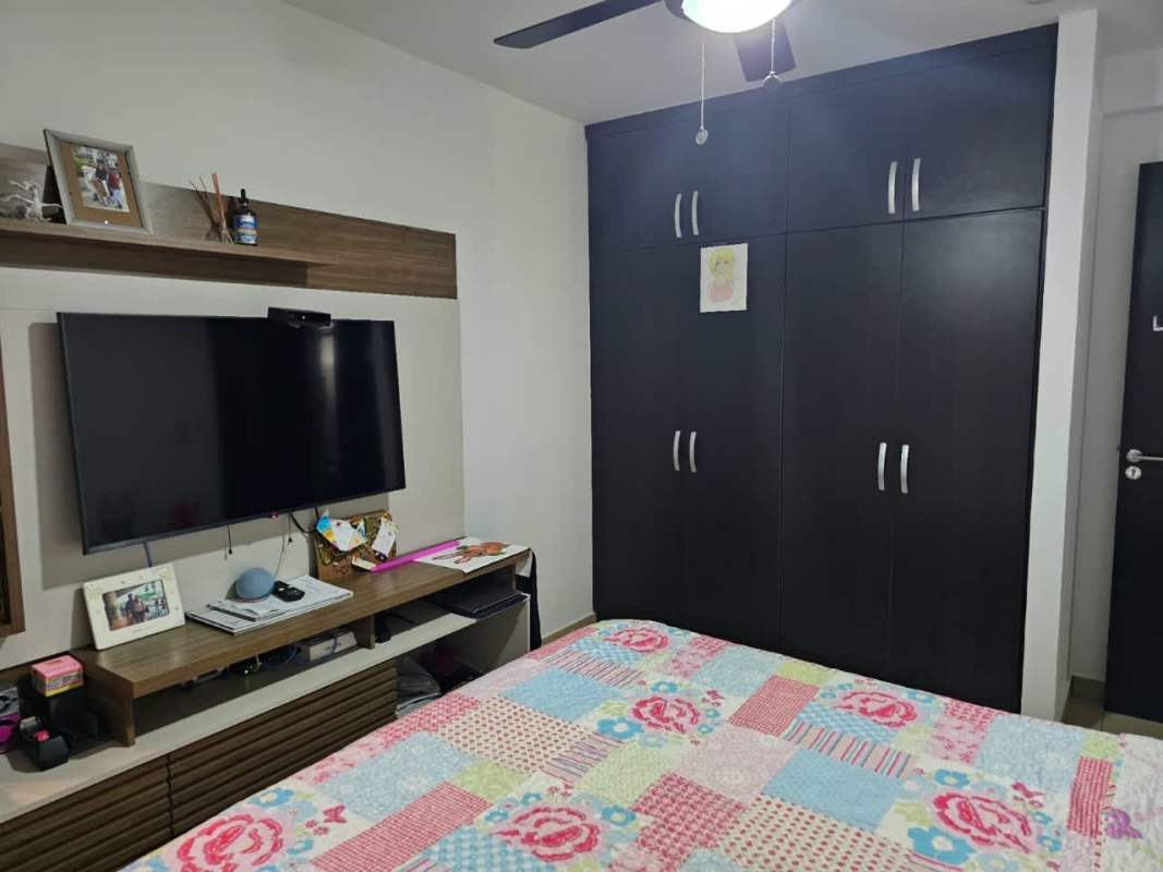 Bedroom with closet, ceiling fan, and AC in Vista Park Tower Carrasquilla Panama
