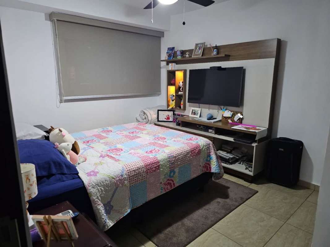 Bedroom with large window, wardrobe, AC in Vista Park Tower Carrasquilla Panama