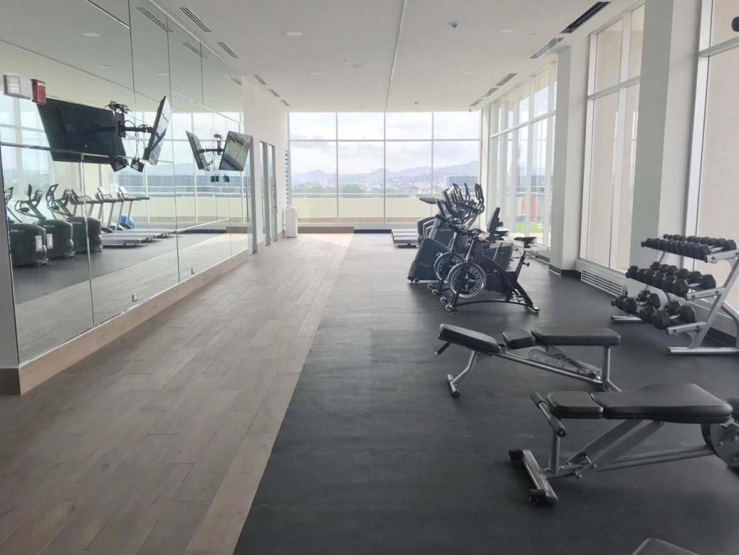 Full size tennis court at luxury Oceanaire Costa del Este Panama condo