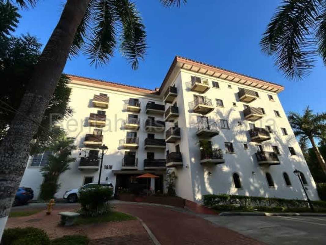 Bright spacious living room with large sliding doors in Embassy Village Clayton Panama