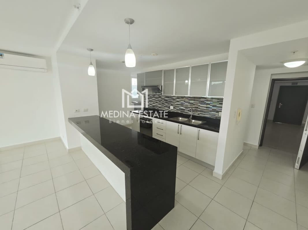 Remodeled kitchen with granite counters, breakfast bar, mosaic backsplash at PH Clayton Park II Panama