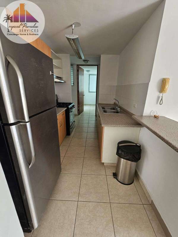 Second bedroom with closet in PH Metropolitan Park Panama City