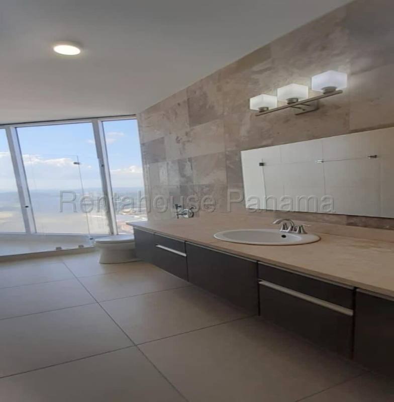 Ocean View 1BR 2BA Luxury Apartment for Rent PH BICSA Avenida Balboa