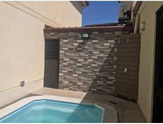 Bathroom with modern fixtures glass shower rental house Panama Pacifico