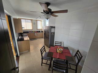 Apartment for Sale in San Francisco - 3 bedrooms