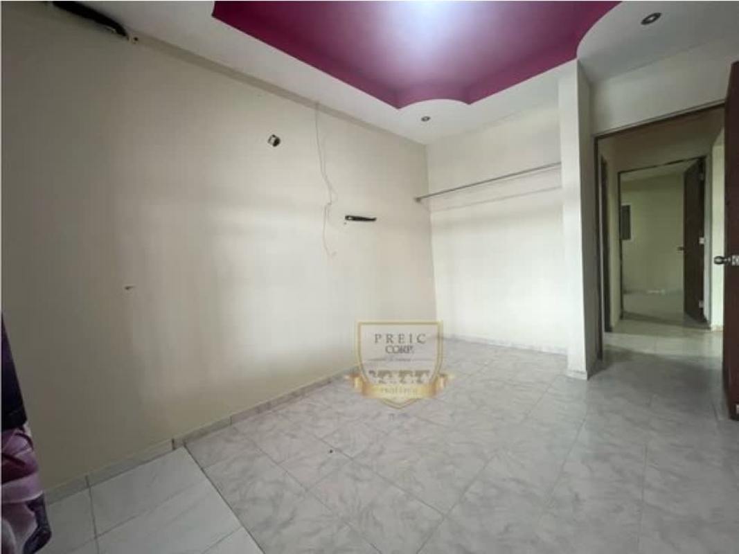 Affordable 2BR House with Terrace in Tocumen Panama