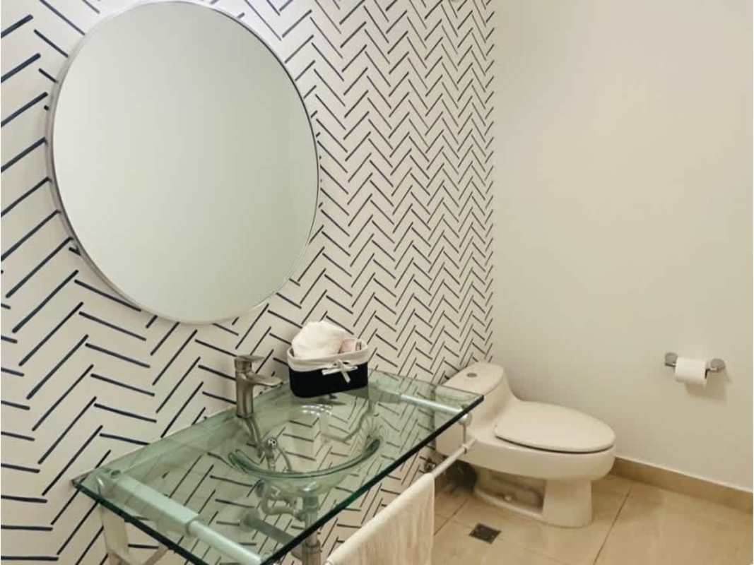 Luxurious master bedroom floor-to-ceiling windows facing Pacific Ocean in PH Aqualina Punta Pacífica