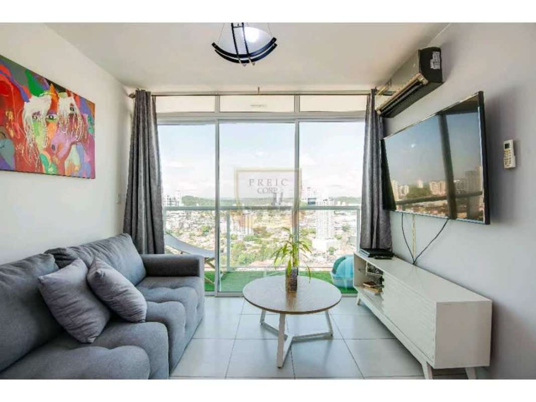 Sky terrace rooftop infinity pool PH Metropolitan Park Carrasquilla Panama City view