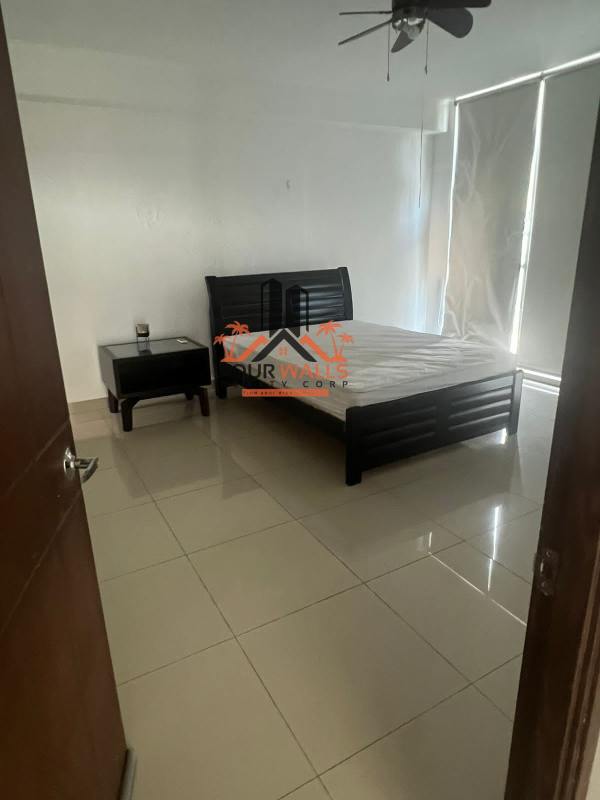 Modern bathroom featuring vessel sink, granite countertop and glass shower in PH The Palm Obarrio