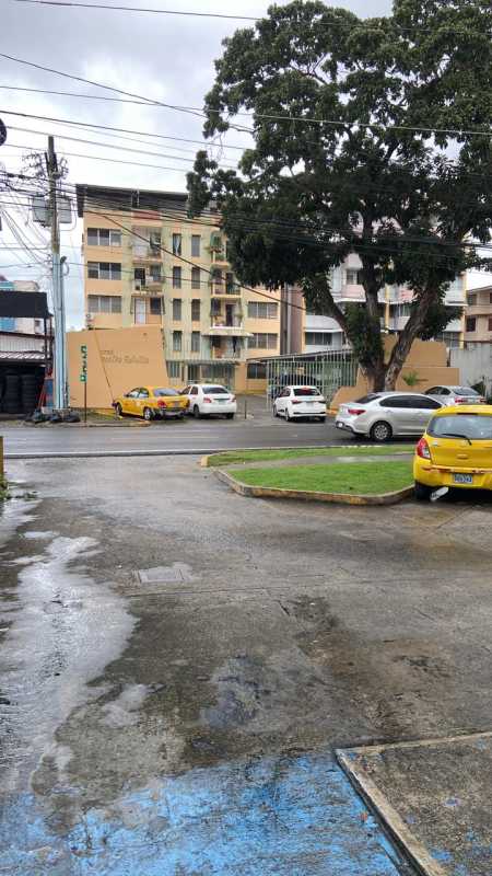 Street view apartment balconies PH Parque Lefevre Panama City