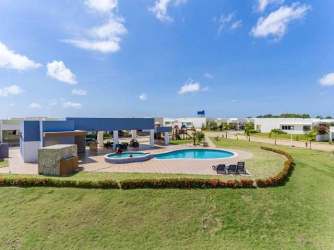 Large community swimming pool in residential PH Mirador del Mar La Chorrera Panama for residents