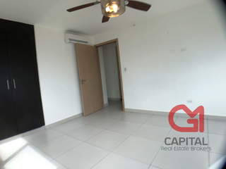 Apartment for Sale in San Francisco - 2 bedrooms