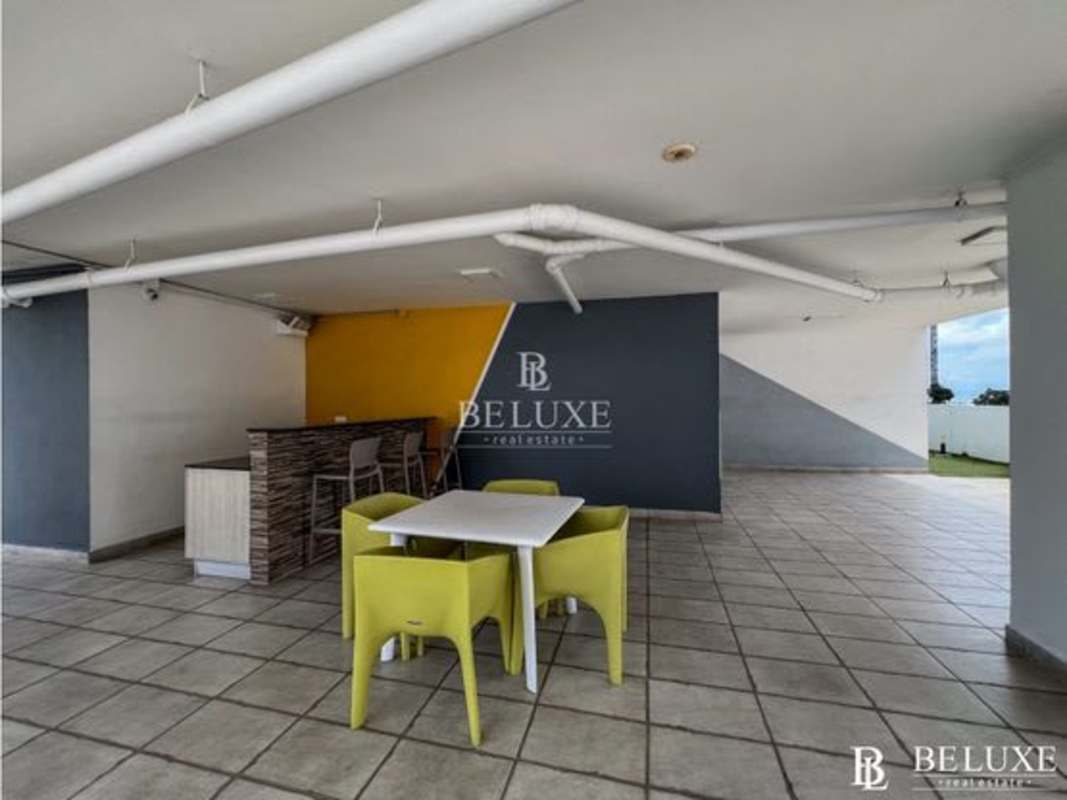 Infinity rooftop pool with ocean skyline PH Moon Tower Coco del Mar Panama