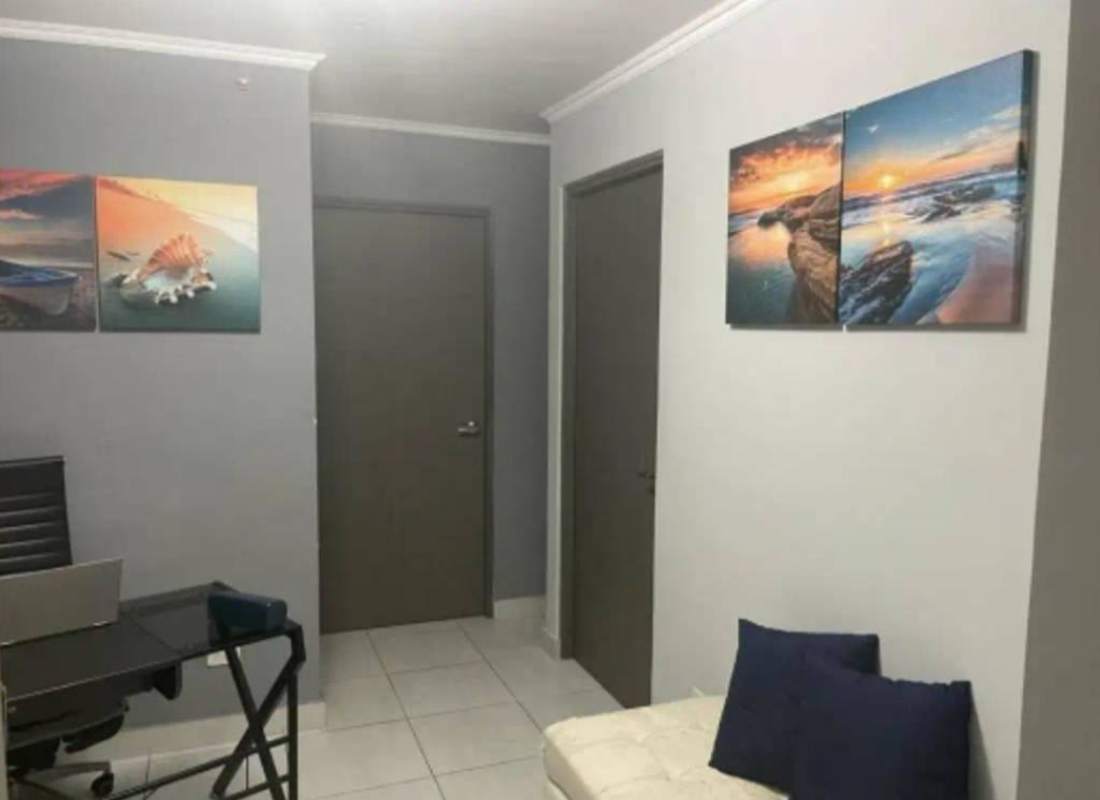 2BR Apartment for Rent PH Metropolitan Park Vía España