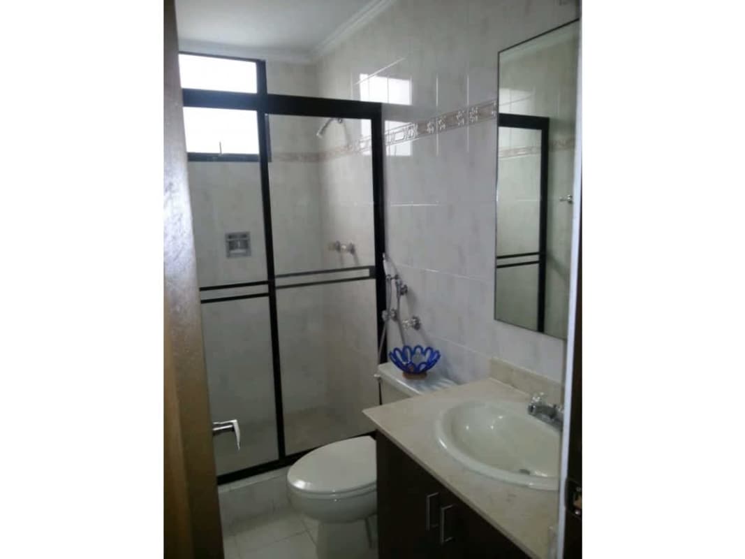 Cozy 2BR Apartment with Pool in PH Las Garzas Vía Argentina