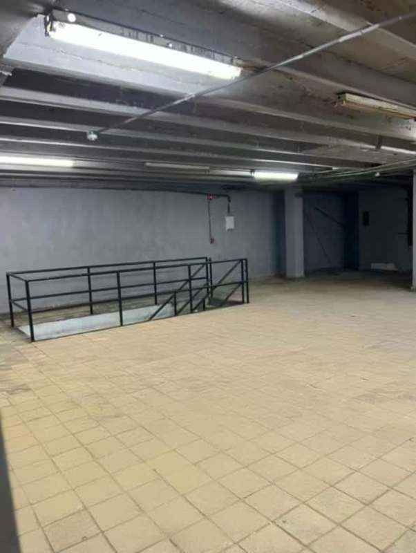 Industrial open space with parking warehouse for rent Calidonia Panama City