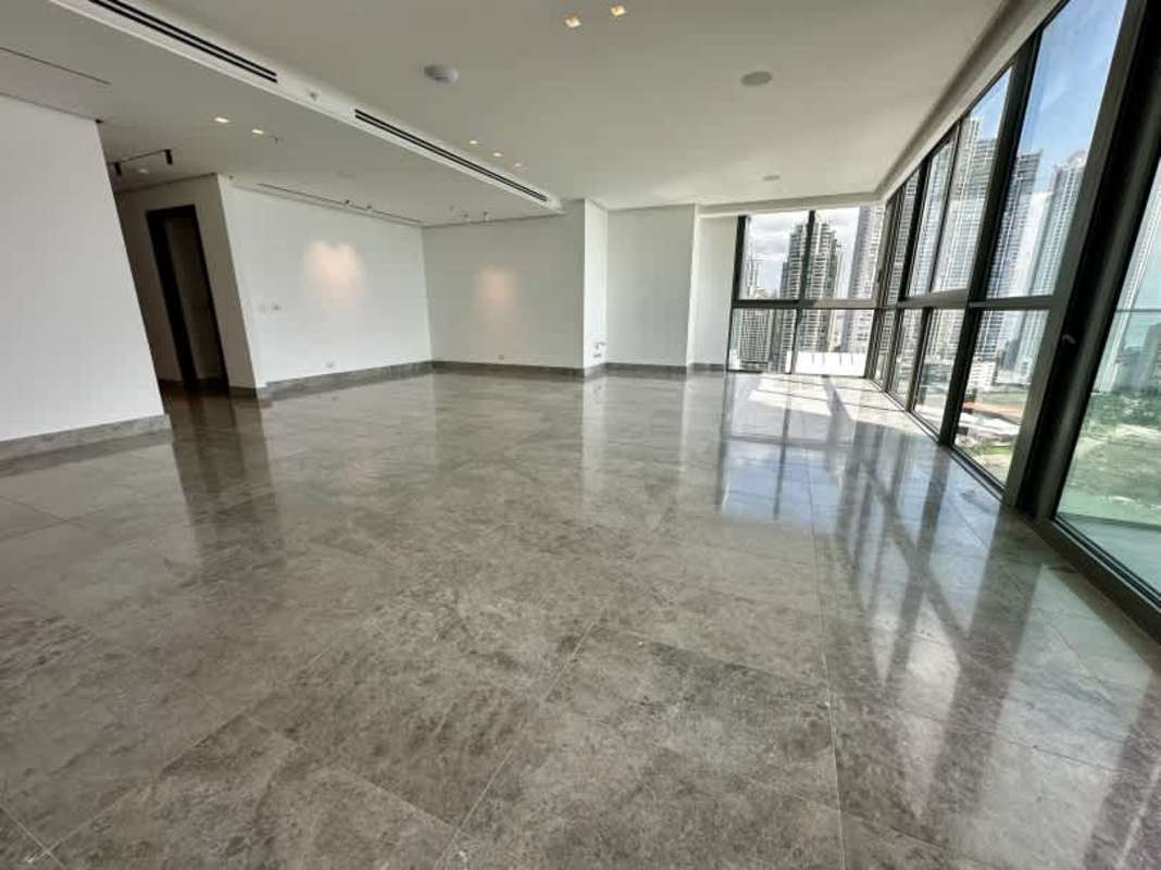 Modern glass balcony offering panoramic ocean and skyline views in PH Ocean Front Punta Paitilla Panama City