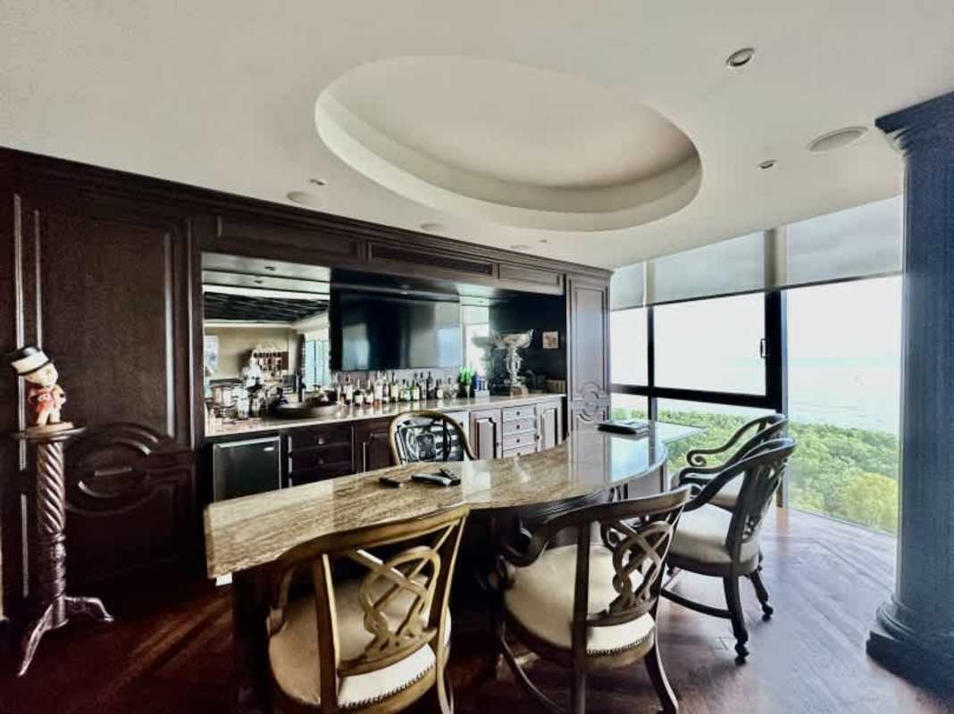 Custom built home bar area with panoramic ocean views PH Titanium Costa del Este