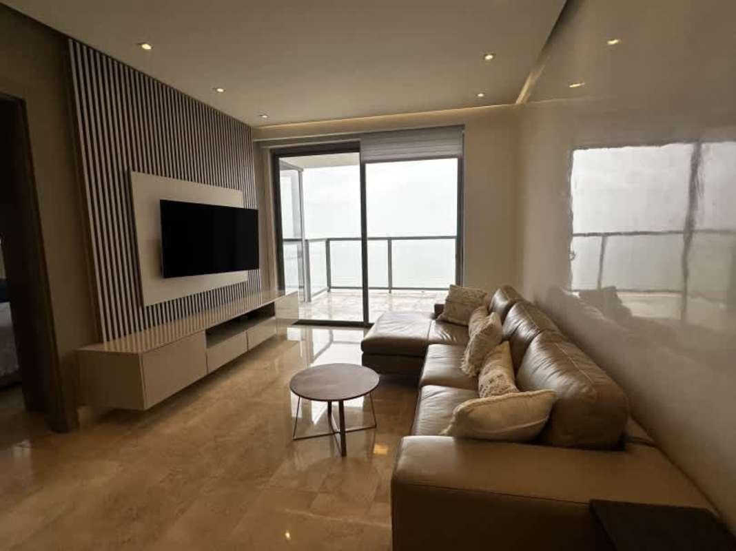 Spacious balcony overlooking bay and city skyline at PH BICSA Panama
