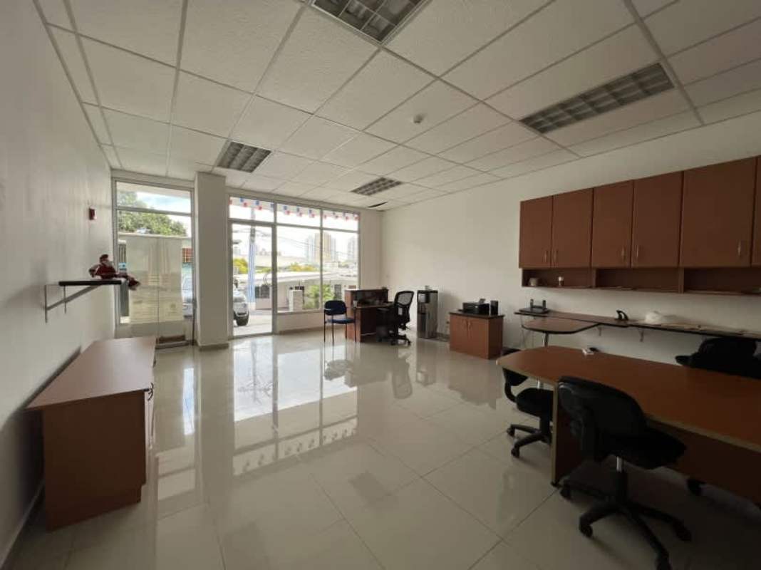 Spacious commercial workspace with large front windows in Betania PH Alfa Panama City