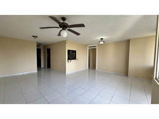 Apartment for Sale in El Cangrejo - 2 bedrooms