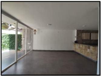 Bright bedroom with natural light closet garden view PH Villa Iguana San José Panama