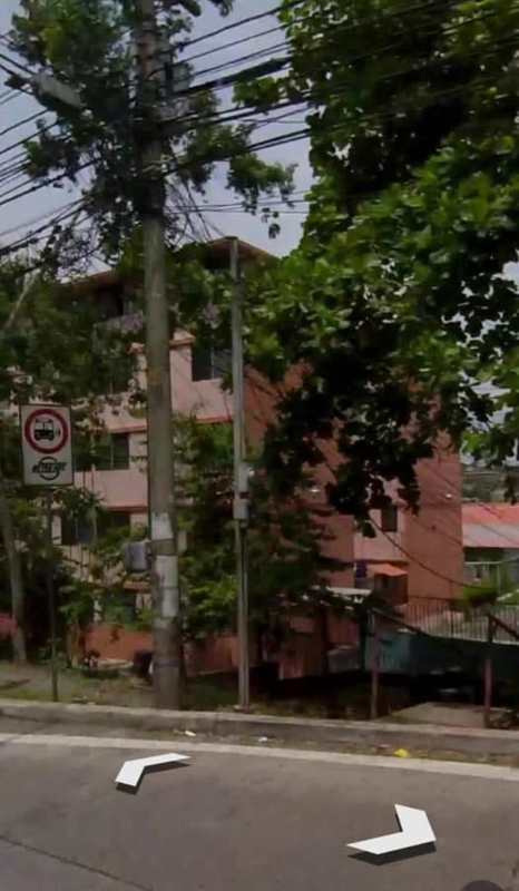 Exterior of residential low-rise building in Villa de las Fuentes Panama for rent