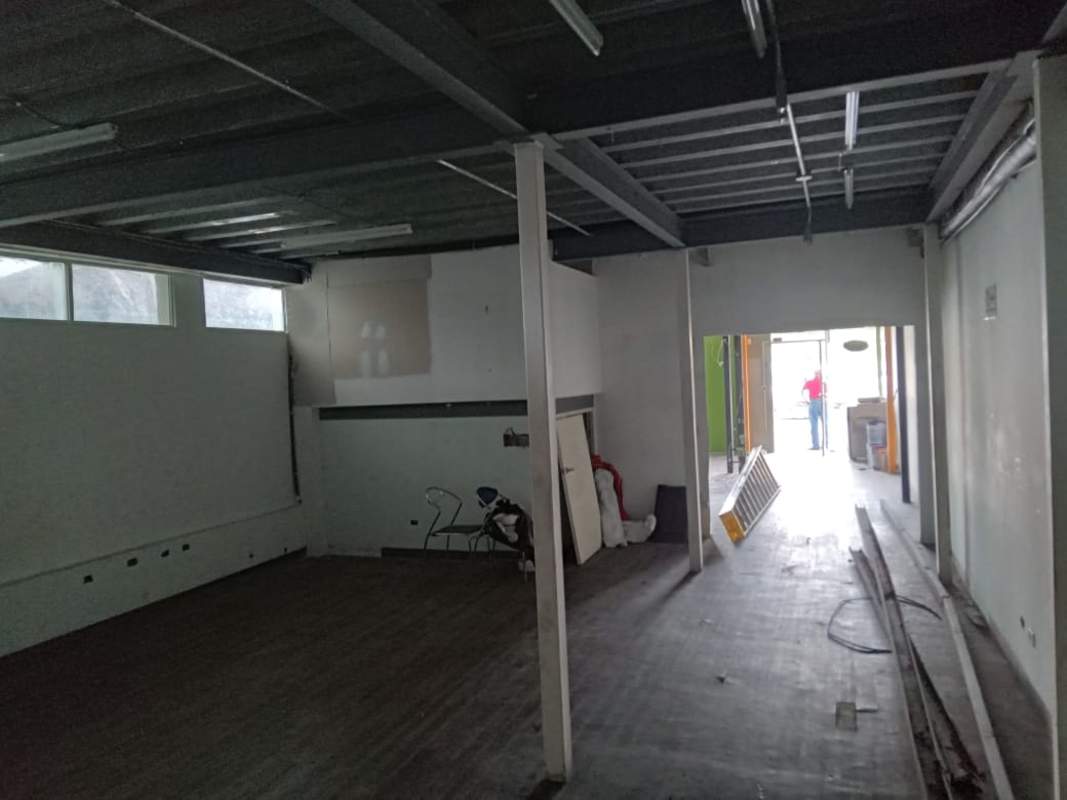 Warehouse retail unit for lease in unfinished condition with exposed beams Rufina Alfaro Panama