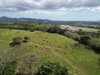 Expansive mountain landscape over 300 hectares prime investment land Panama