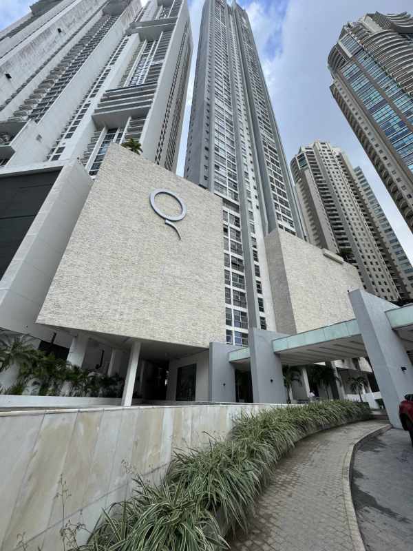 Comfortable den family room in luxury oceanview condo at PH Q Tower Panama City