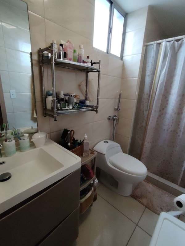 Open plan living and dining room with tile floors PH Torres de Castilla Panama City