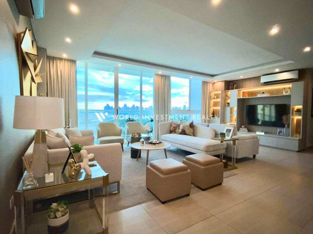 Granite countertop open kitchen with appliances in PH Asia Costa del Este Panama