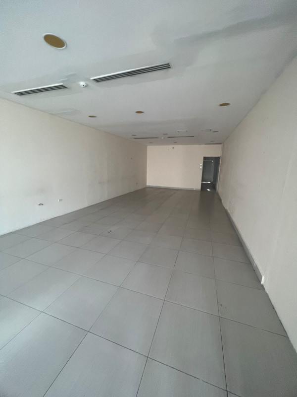 120m² Retail or Office Space for Rent San Francisco Business Plaza