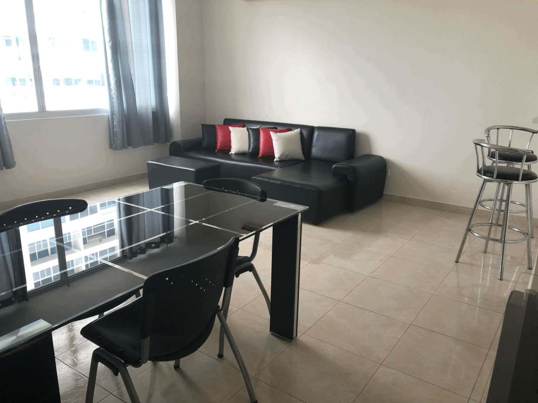 Modern open-concept living and dining room with ceramic tiles in PH Vivendi Towers Edison Park