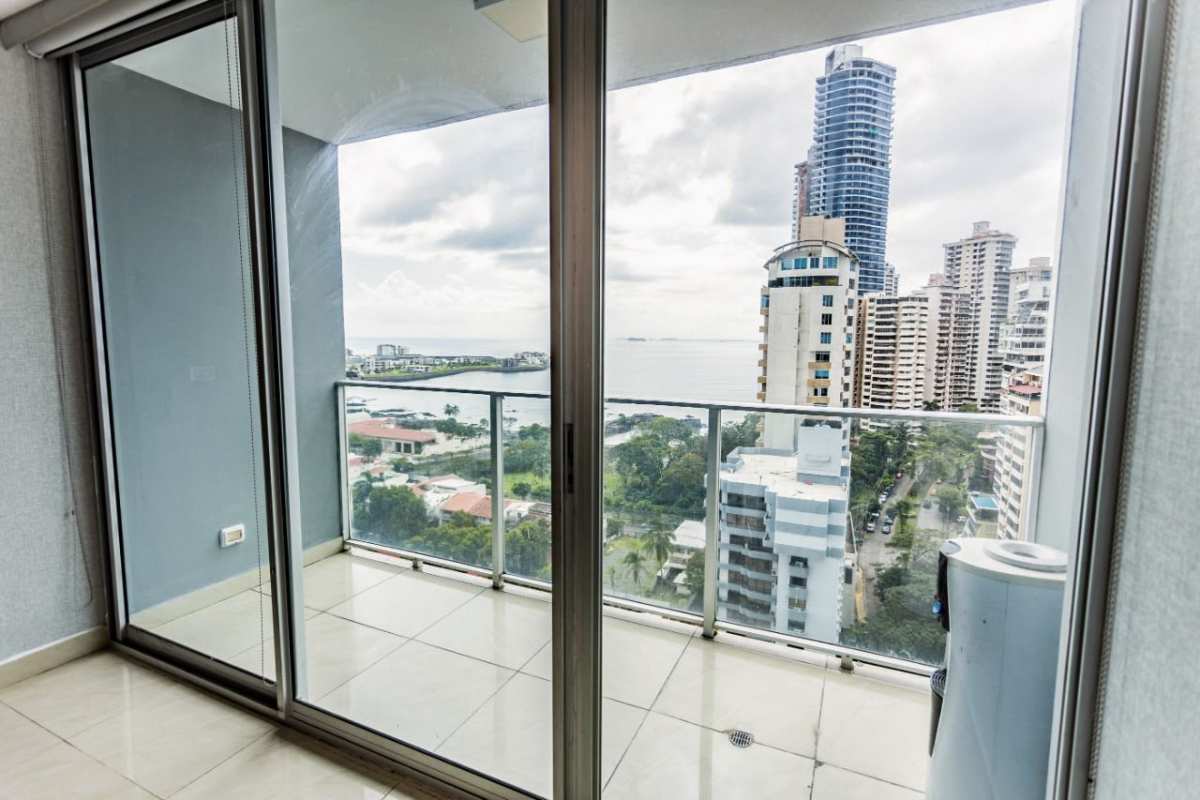 Modern apartment living room balcony sea skyline views PH Pacific Sky Panama