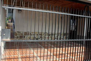 Commercial House for Rent in El Dorado - 3 bedrooms