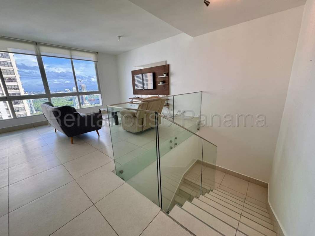 Outdoor infinity pool with skyline views at PH Costa View Tower Costa del Este Panama