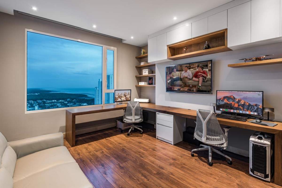 Large balcony with city skyline and Pacific Ocean views PH Aria Costa del Este Panama