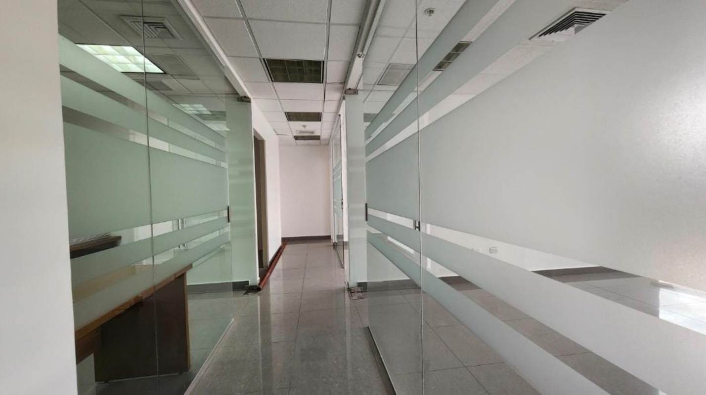 Private finished workspace with glass partitions Costa del Este Torre Ancon Panama