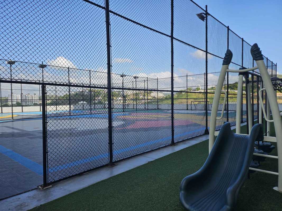 Multipurpose sports court and playground at PH Greenwood Tower Panama City condo