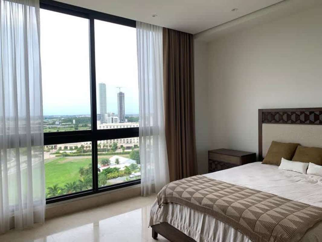 Contemporary open living dining area with skyline views at La Vista Santa Maria Panama