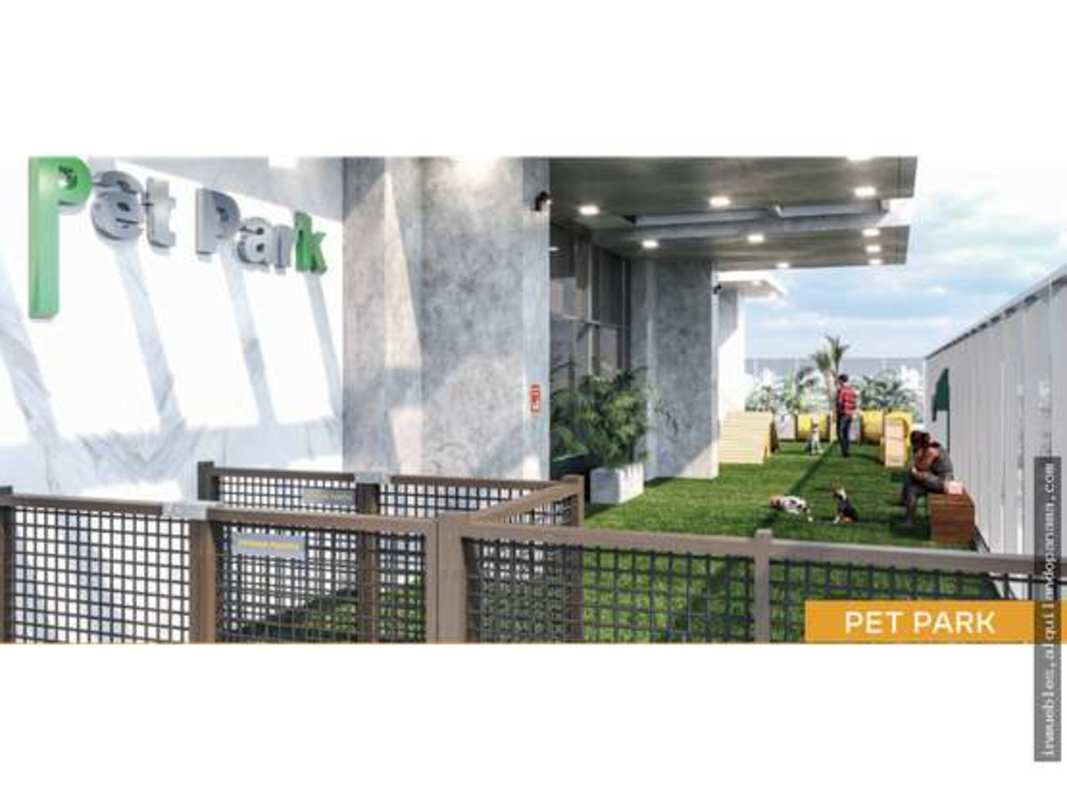 Pet park with dog agility course and lawn at PH Park Square in Pueblo Nuevo Panama