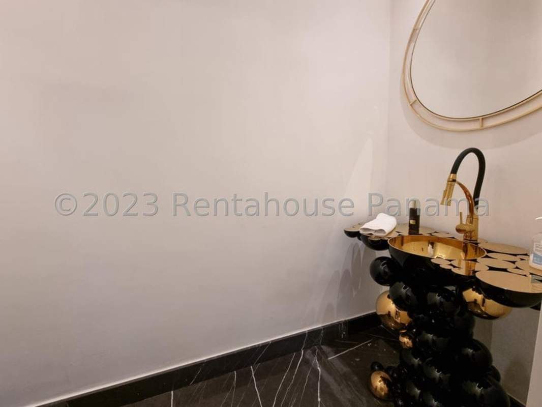 Ultra Luxury 4BR Waterfront Ocean Reef Apartment 915m²